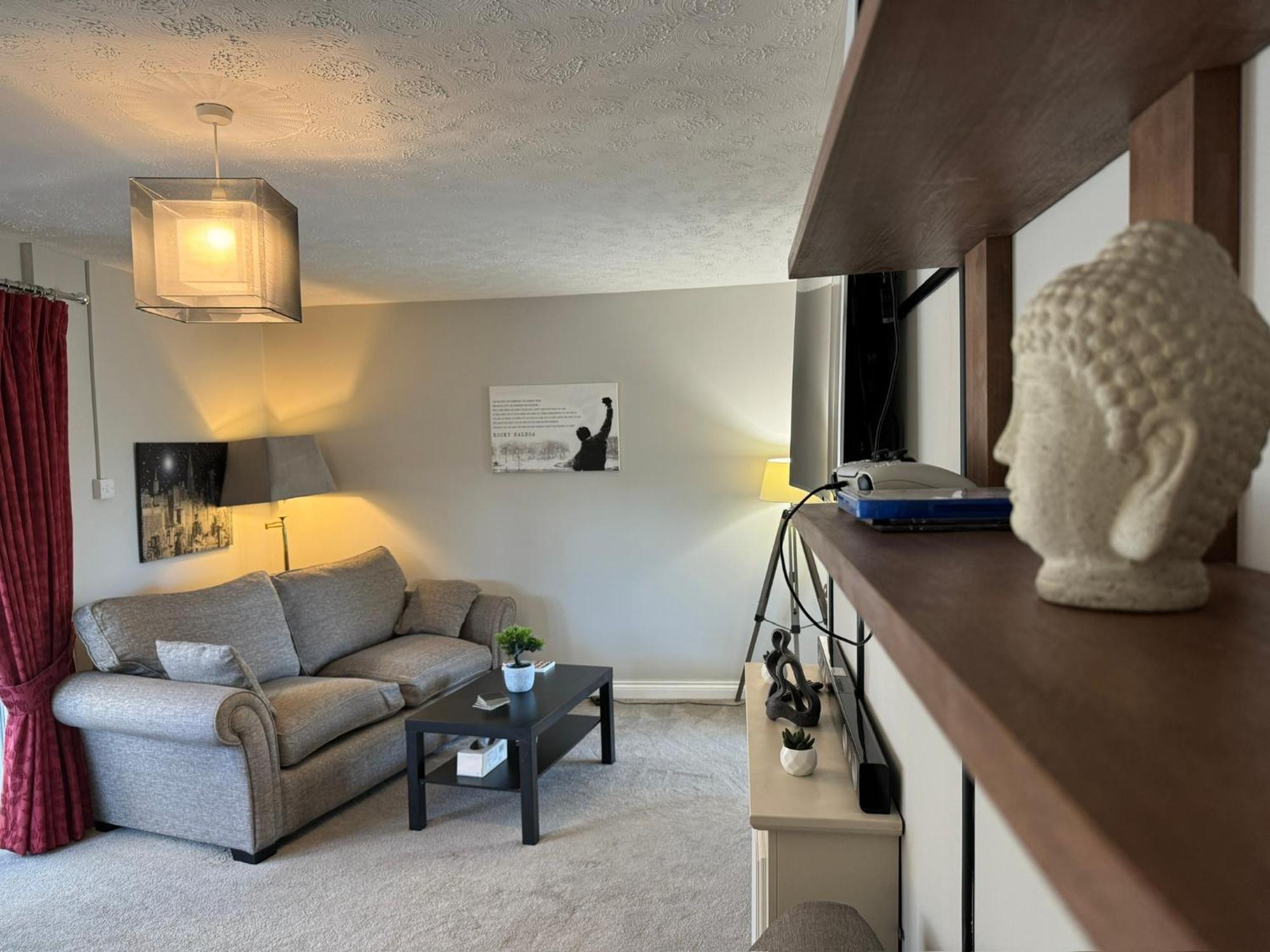 Netflix Home Jacuzzi Gym Fast Wifi Ps5 Free Parking 2 Spaces Hereford Exterior photo